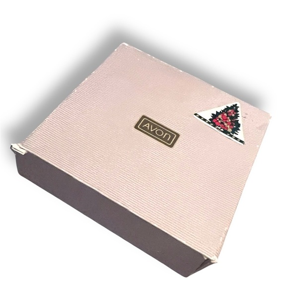 IOB - Vintage - 80s Avon Subtle Hues Wooden Necklace - Picture 4 of 4